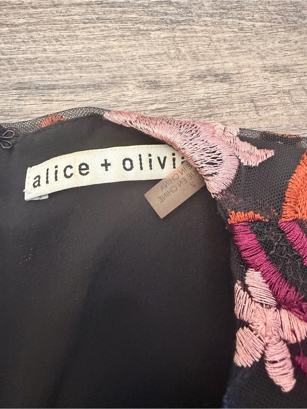 Alice and Olivia Embroidered Bodycon - Picture 3 of 7